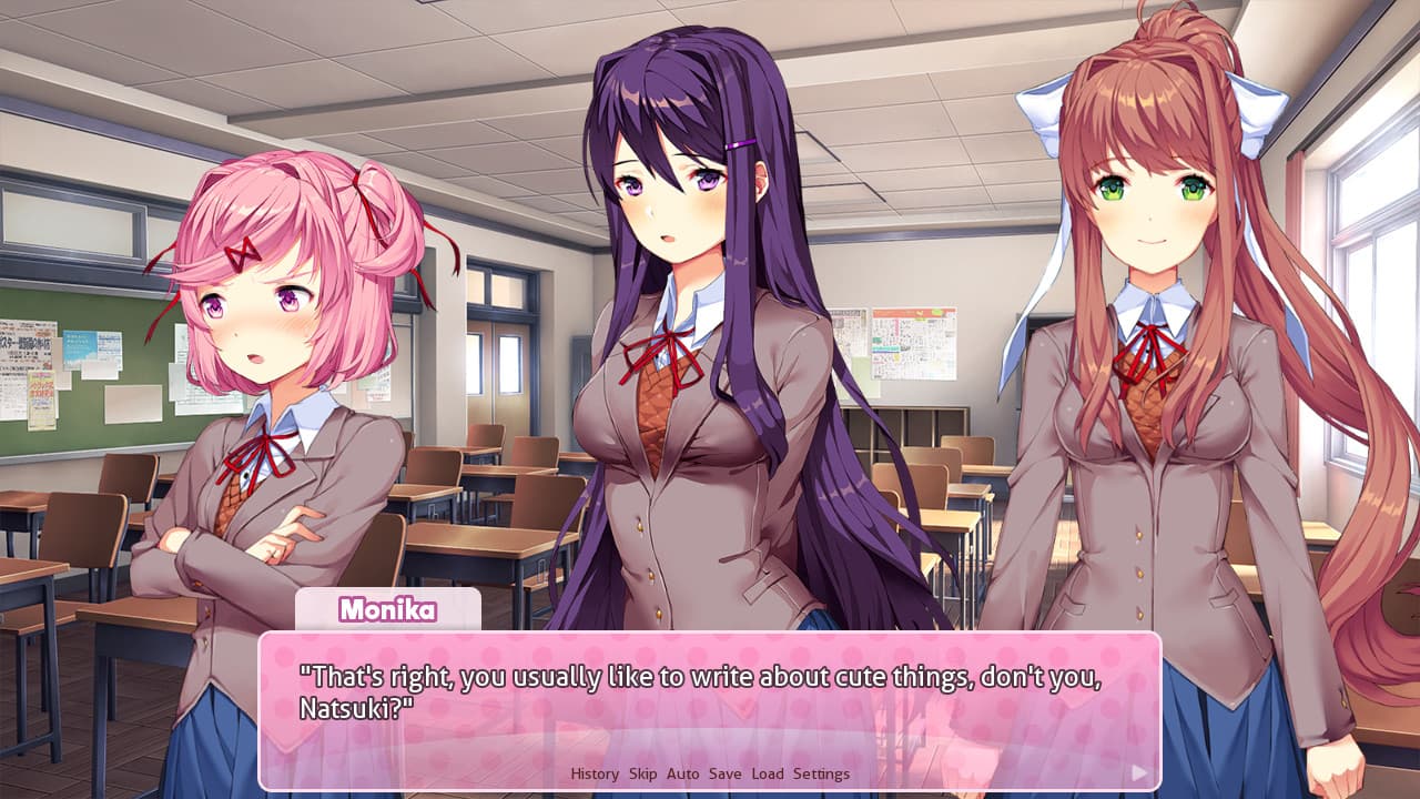 Doki Doki Literature Club!: Drei Figuren sind in einer Dialogszene im Klassenzimmer zu sehen.