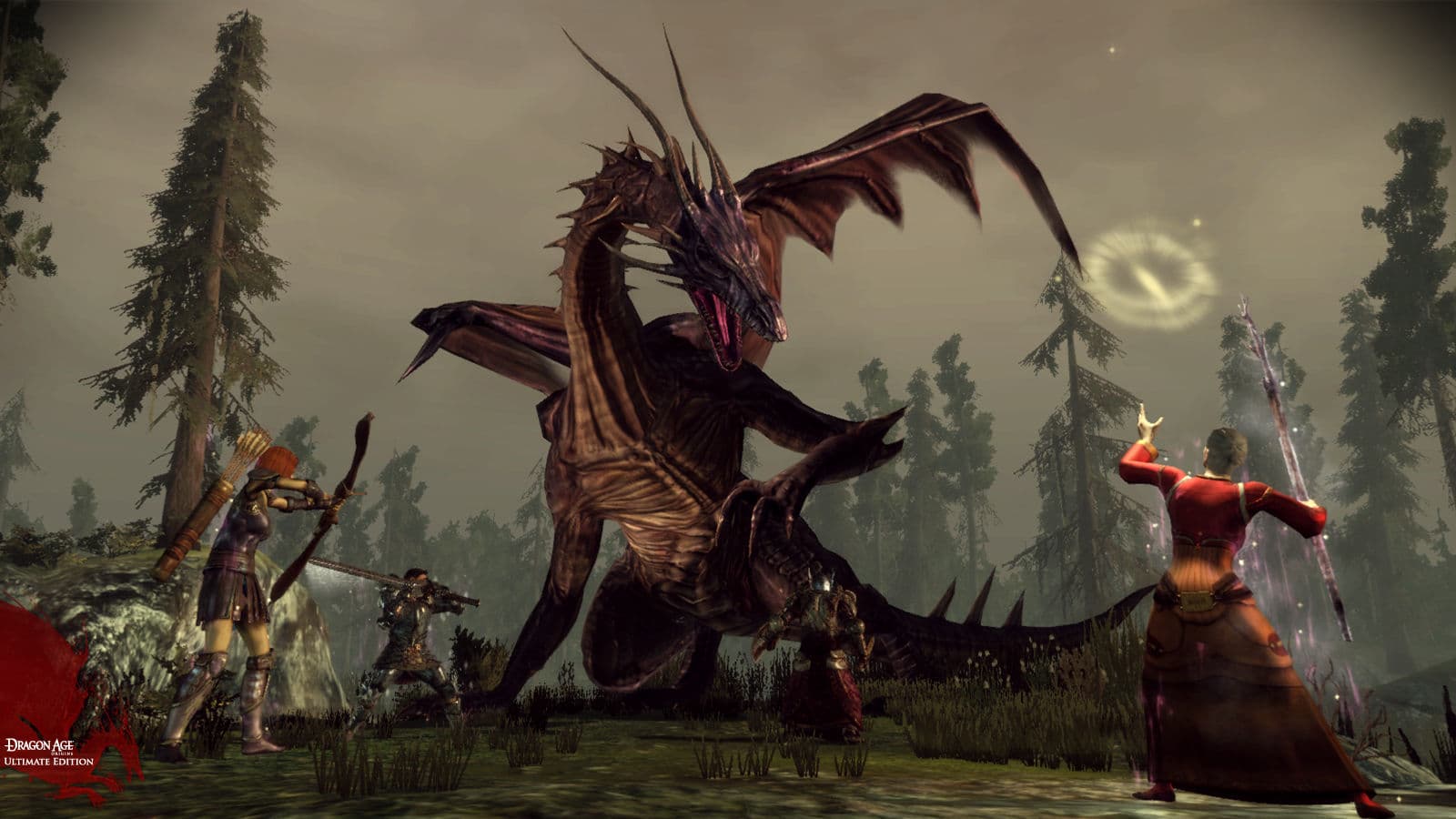 Dragon Age: Origins - Ultimate Edition: Маг противостоит существу в тёмном лесу.